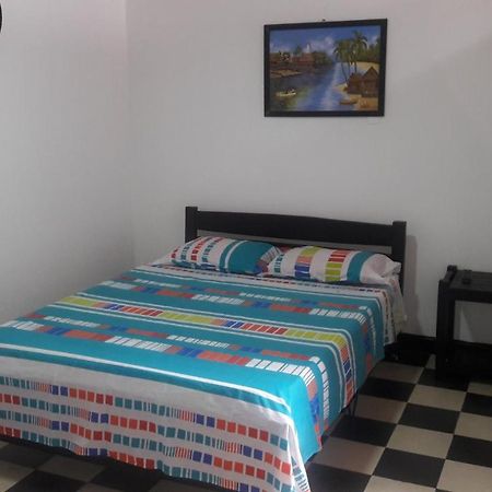 Hospedaje Santa Barbara Buga Extérieur photo