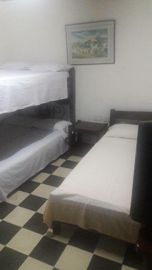 Hospedaje Santa Barbara Buga Extérieur photo