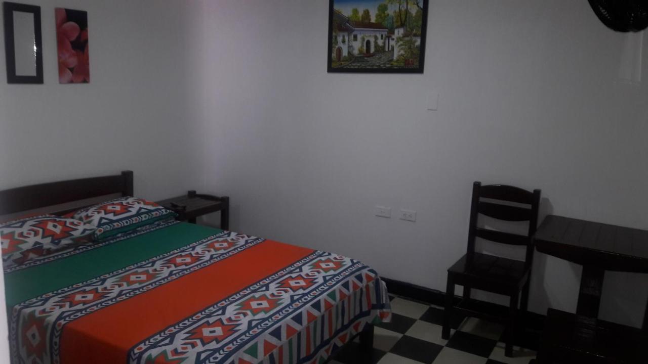 Hospedaje Santa Barbara Buga Extérieur photo
