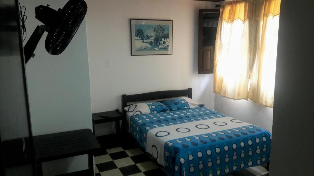 Hospedaje Santa Barbara Buga Extérieur photo